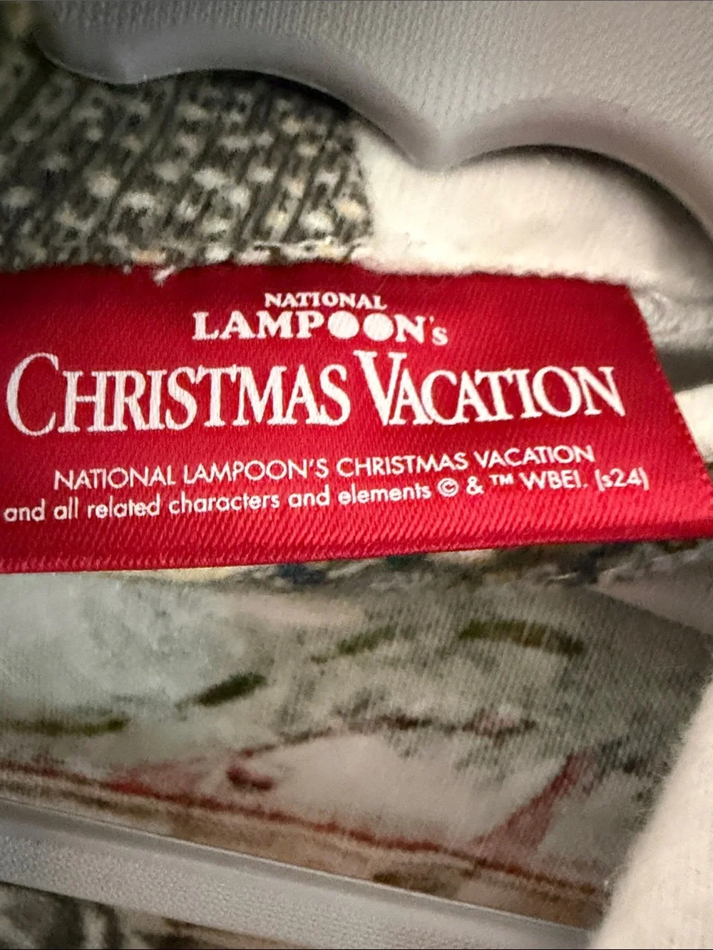 Pottery Barn White Holiday Print Robe National lampoon